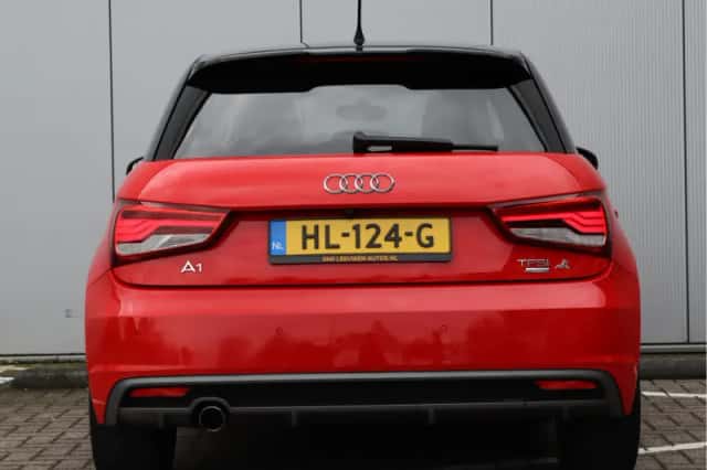 Audi A1 (2017) thumbnail 7