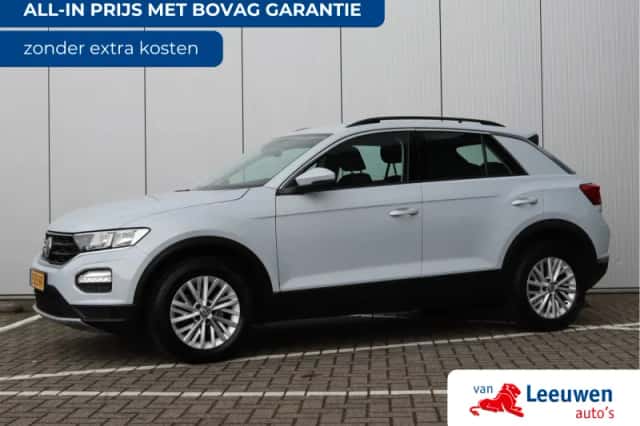 Volkswagen T-Roc (2018) thumbnail 1