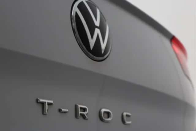 Volkswagen T-Roc (2018) thumbnail 14