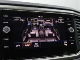 Volkswagen T-Roc (2018) thumbnail 42