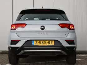Volkswagen T-Roc (2018) thumbnail 7