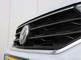 Volkswagen T-Roc (2018) thumbnail 10