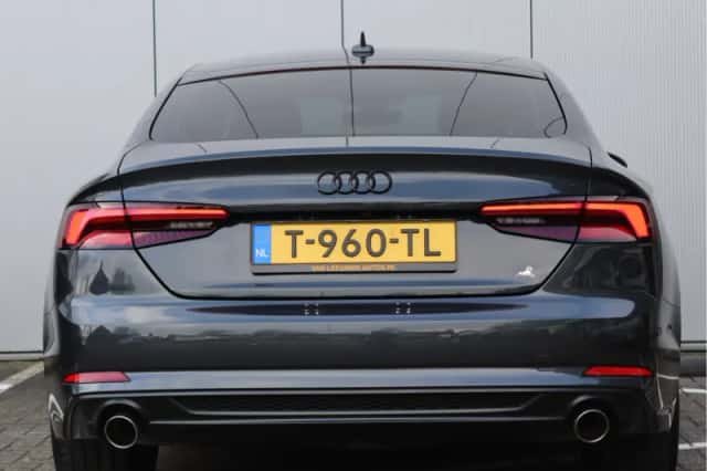 Audi A5 (2019) thumbnail 7