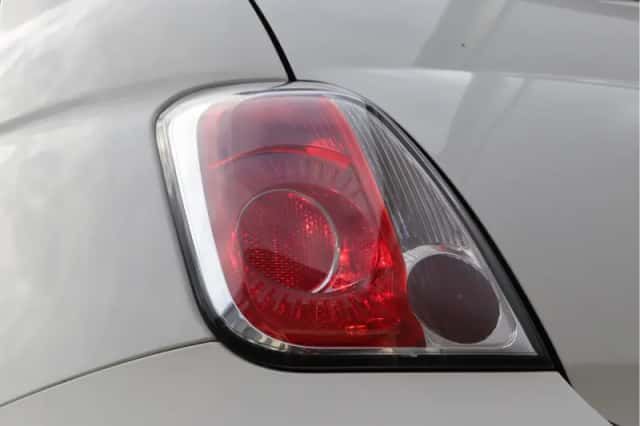 Fiat 500 (2014) thumbnail 15