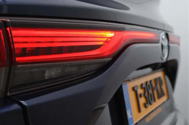 Toyota Mirai (2021) thumbnail 15