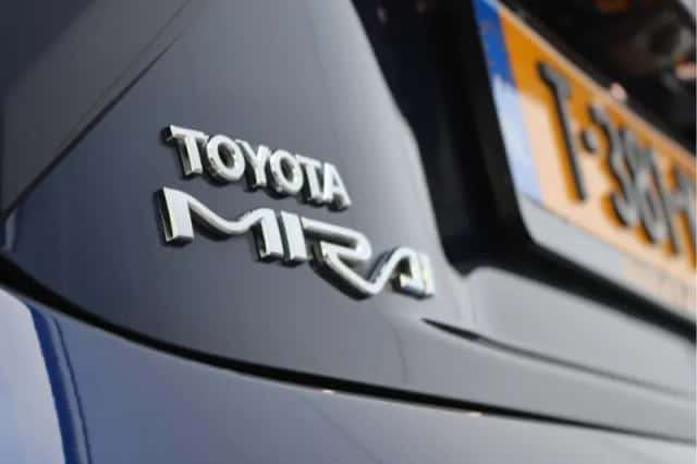 Toyota Mirai (2021) thumbnail 16