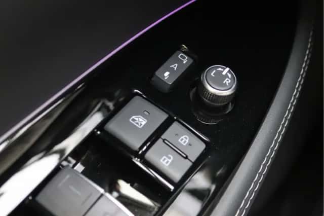 Toyota Mirai (2021) thumbnail 31