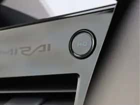 Toyota Mirai (2021) thumbnail 33