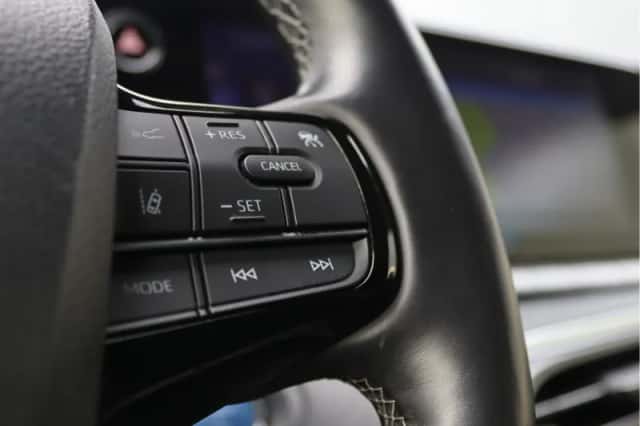 Toyota Mirai (2021) thumbnail 40