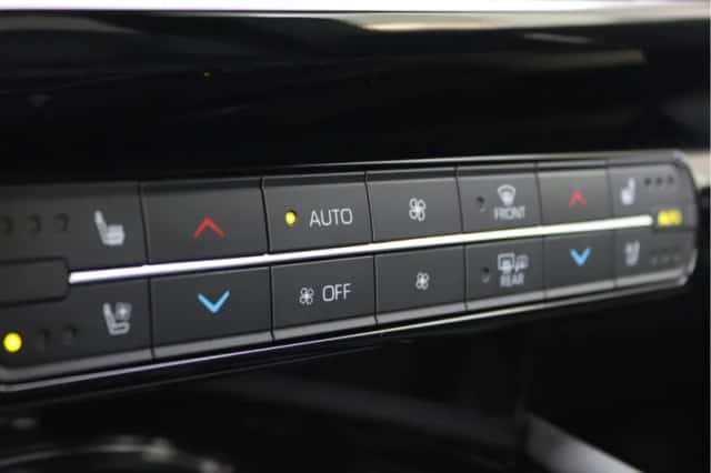 Toyota Mirai (2021) thumbnail 57