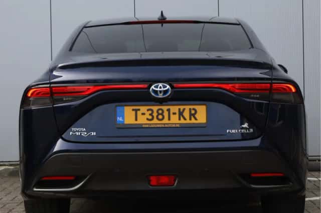 Toyota Mirai (2021) thumbnail 7