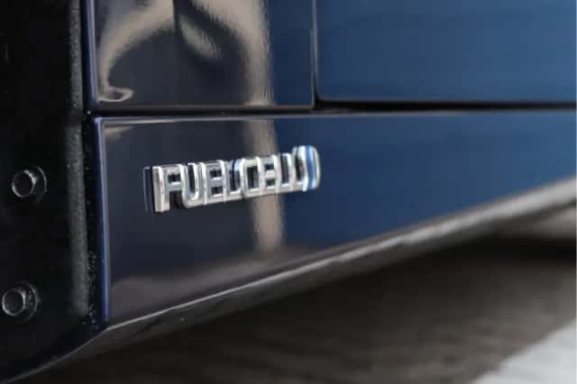 Toyota Mirai (2021) thumbnail 10