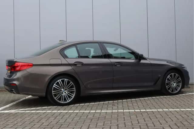BMW 5-Serie (2019) thumbnail 6