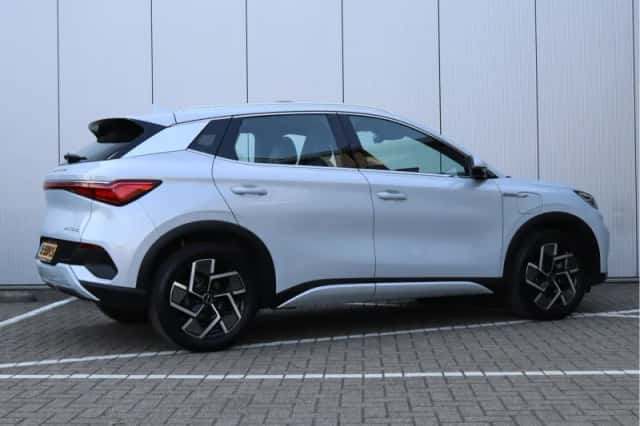 BYD Atto 3 (2022) thumbnail 6