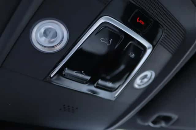 BYD Atto 3 (2022) thumbnail 61