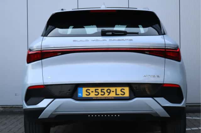 BYD Atto 3 (2022) thumbnail 8