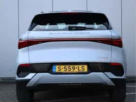 BYD Atto 3 (2022) thumbnail 8