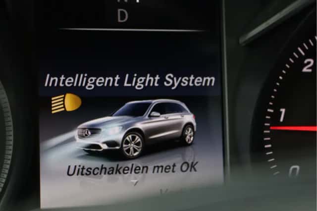 Mercedes-Benz GLC-Klasse (2017) thumbnail 38