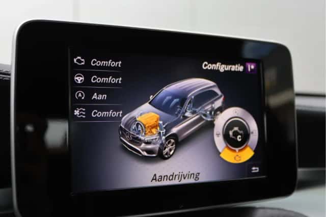 Mercedes-Benz GLC-Klasse (2017) thumbnail 46