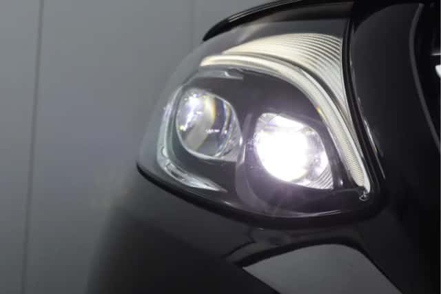Mercedes-Benz GLC-Klasse (2017) thumbnail 8