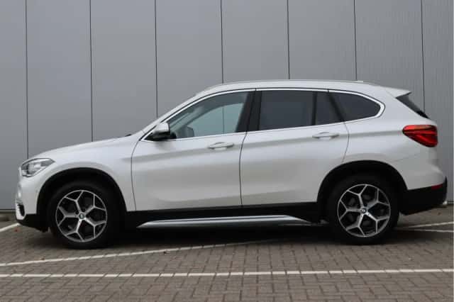 BMW X1 (2018) thumbnail 14
