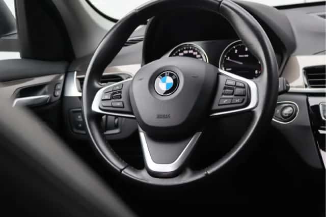 BMW X1 (2018) thumbnail 17