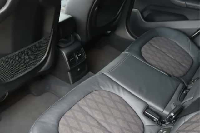 BMW X1 (2018) thumbnail 22