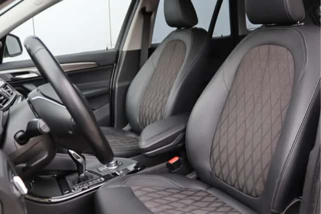 BMW X1 (2018) thumbnail 4