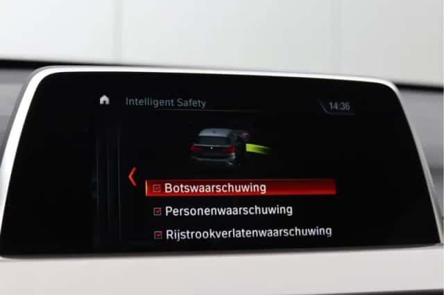 BMW X1 (2018) thumbnail 36