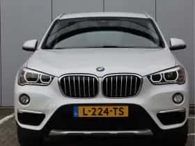 BMW X1 (2018) thumbnail 6