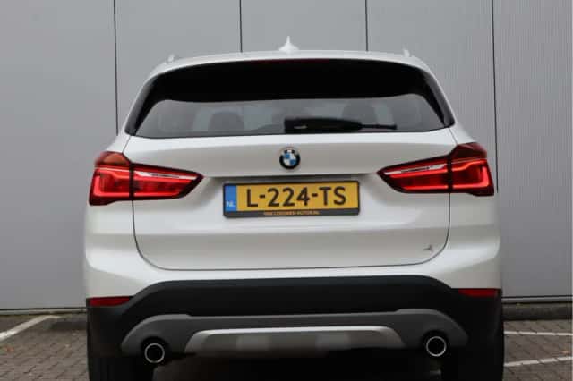 BMW X1 (2018) thumbnail 7