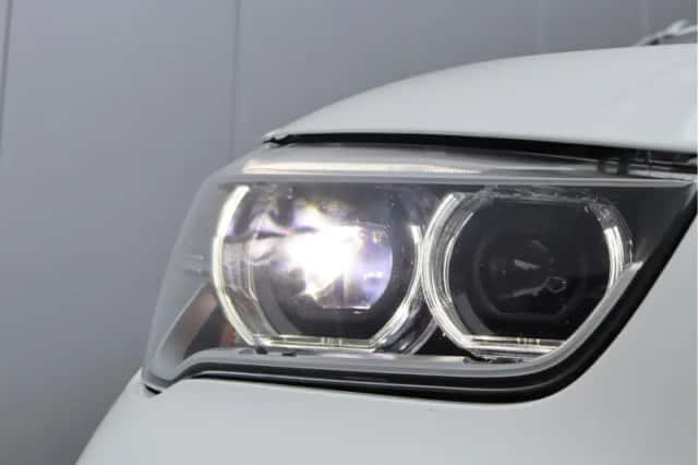 BMW X1 (2018) thumbnail 8