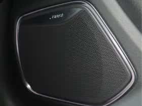 Audi Q3 (2017) thumbnail 57