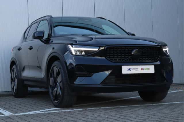 Volvo XC40 (2022) thumbnail 17