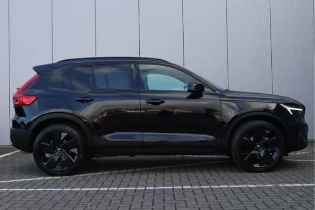 Volvo XC40 (2022) thumbnail 20