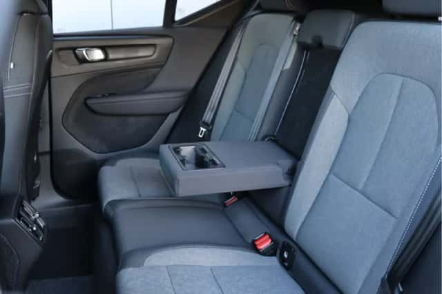 Volvo XC40 (2022) thumbnail 27