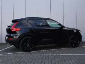 Volvo XC40 (2022) thumbnail 5