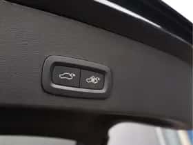 Volvo XC40 (2022) thumbnail 58