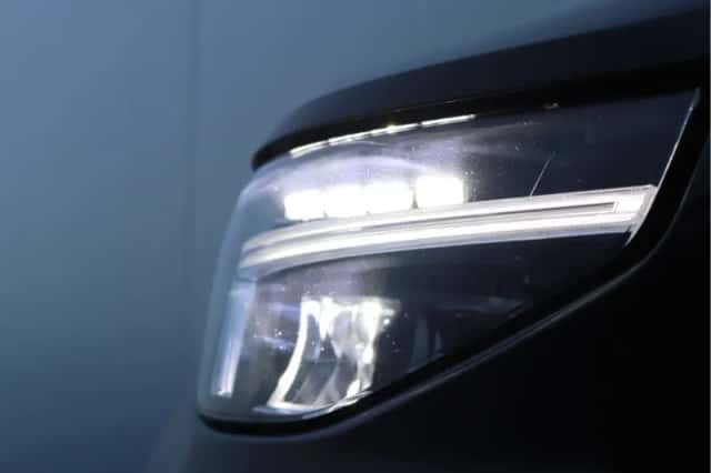 Volvo XC40 (2022) thumbnail 8