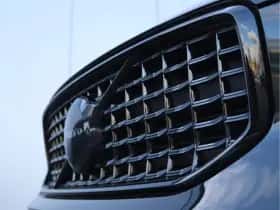 Volvo XC40 (2022) thumbnail 9