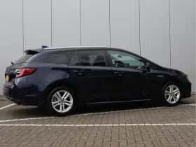Suzuki Swace (2021) thumbnail 5