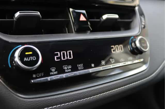 Suzuki Swace (2021) thumbnail 46