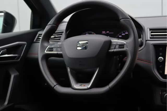 SEAT Ibiza (2018) thumbnail 24