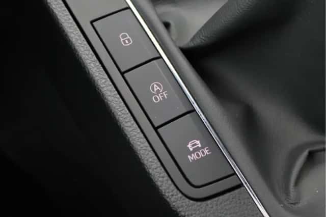 SEAT Ibiza (2018) thumbnail 55