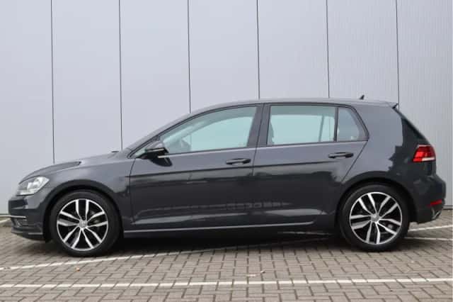 Volkswagen Golf (2017) thumbnail 13