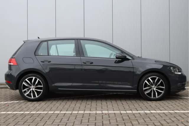 Volkswagen Golf (2017) thumbnail 14