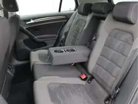 Volkswagen Golf (2017) thumbnail 17