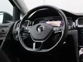 Volkswagen Golf (2017) thumbnail 21