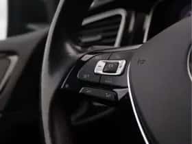 Volkswagen Golf (2017) thumbnail 28