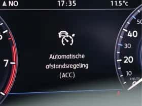 Volkswagen Golf (2017) thumbnail 32